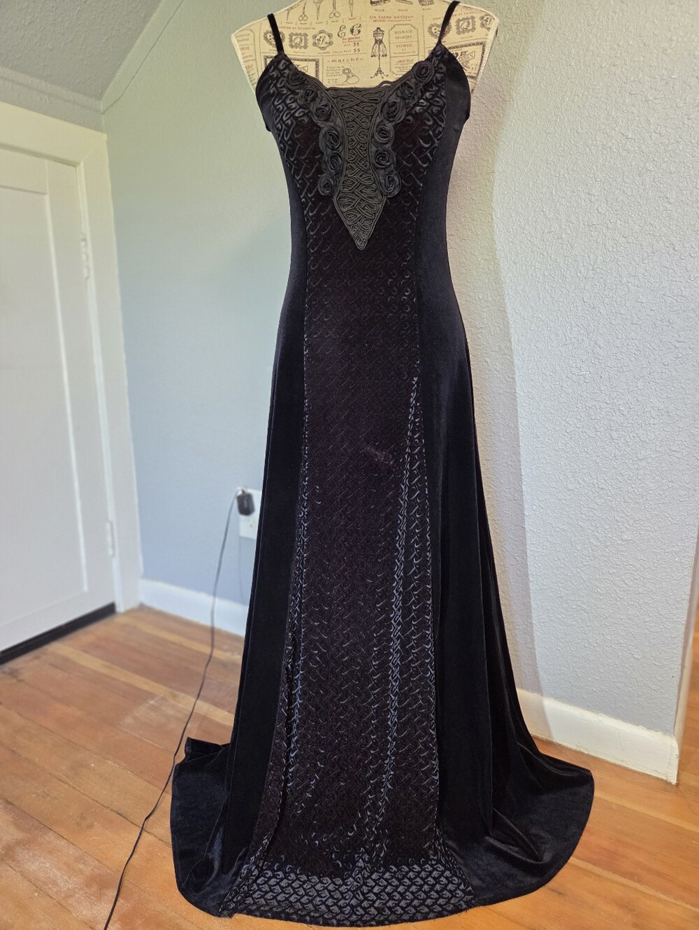 90s Vintage Cykxtees Gothic Velvet Maxi Dress Purple Black S/M original owner